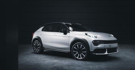 Alternatywa dla Volvo? Lynk&Co 02 chce powalczyć o europejskiego klienta