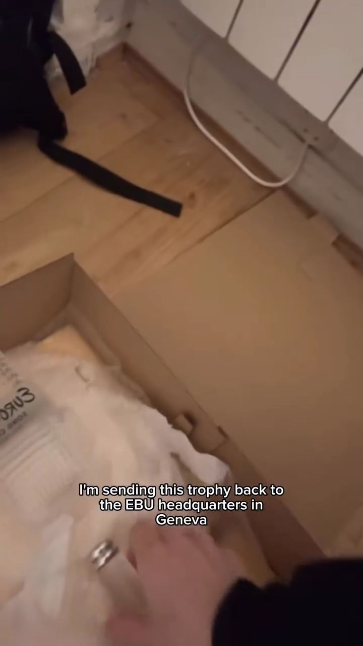 Nemo zrzeka się statuetki otrzymanej na Eurowizji