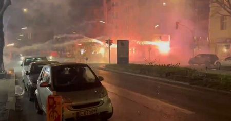 Zamieszki w Berlinie. Policja została ostrzelana petardami