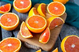 Jak pomarańcze wpływają na wątrobę?