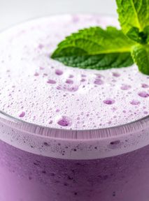 Ube zdetronizuje matchę? Mamy kandydata na nowy viralowy napój
