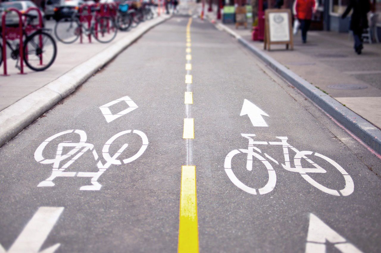 Nowe chodniki, ścieżki rowerowe i oświetlenie 
