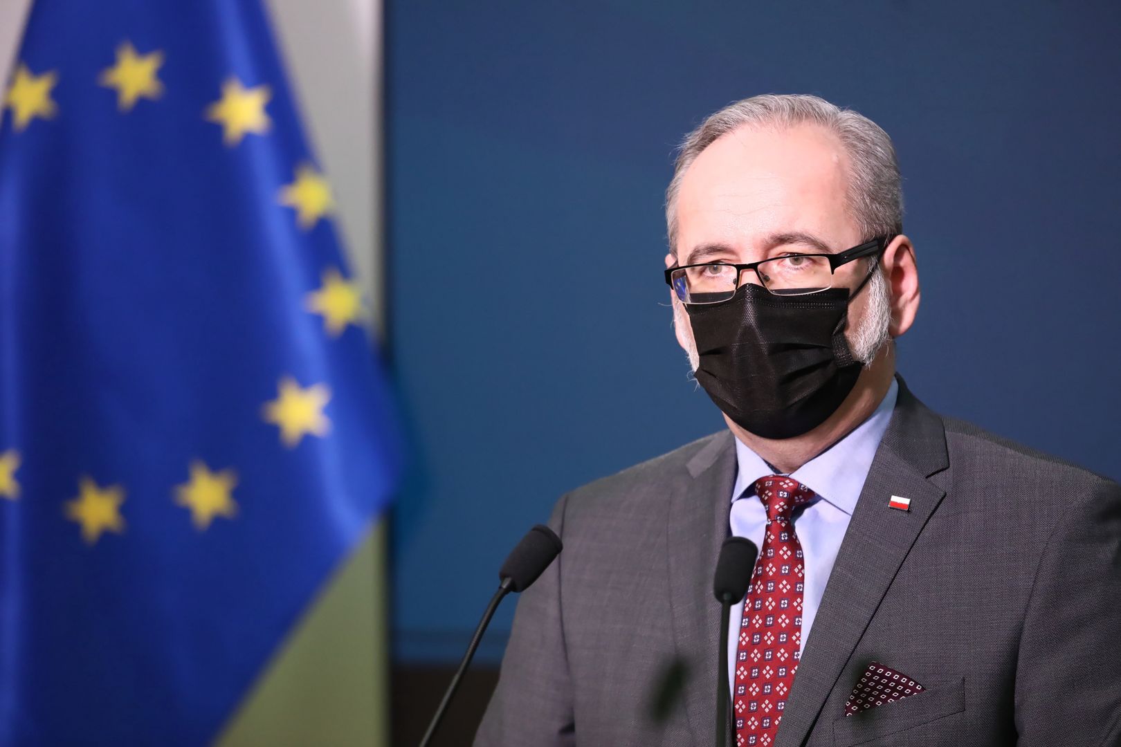 Ma zostać czy odejść? Polacy wypowiedzieli się na temat Adama Niedzielskiego