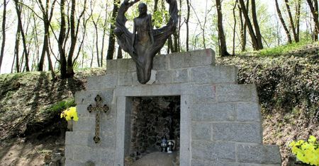 Kalwaria Ujska – miejsce, gdzie przyroda spotyka się z historią