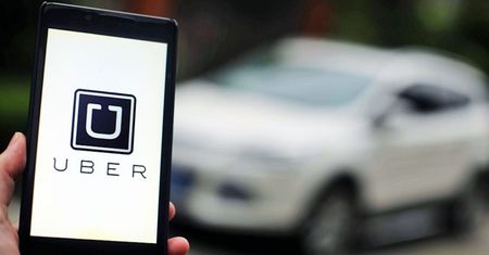 Uber zwalnia 3700 pracowników, a szef zrzeka się pensji. To reakcja na kryzys spowodowany pandemią