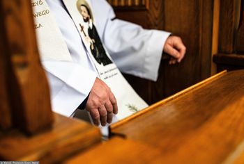 Ksiądz z zarzutem zabójstwa. Zostanie zbadany psychiatryczne