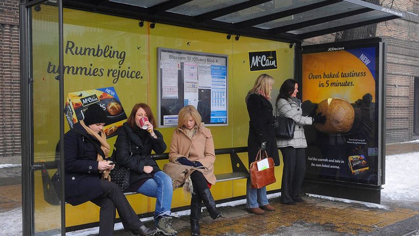 Ciepło i zapach pieczonych ziemniaków. Tak powinno być na każdym przystanku! 1