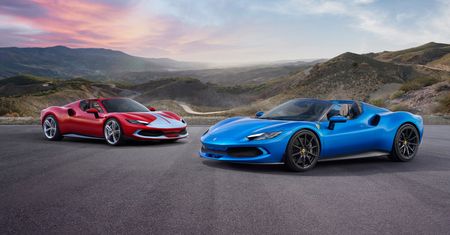 W tym plug-inie możesz zdjąć dach i puścić tylne opony z dymem. Oto Ferrari 296 GTS