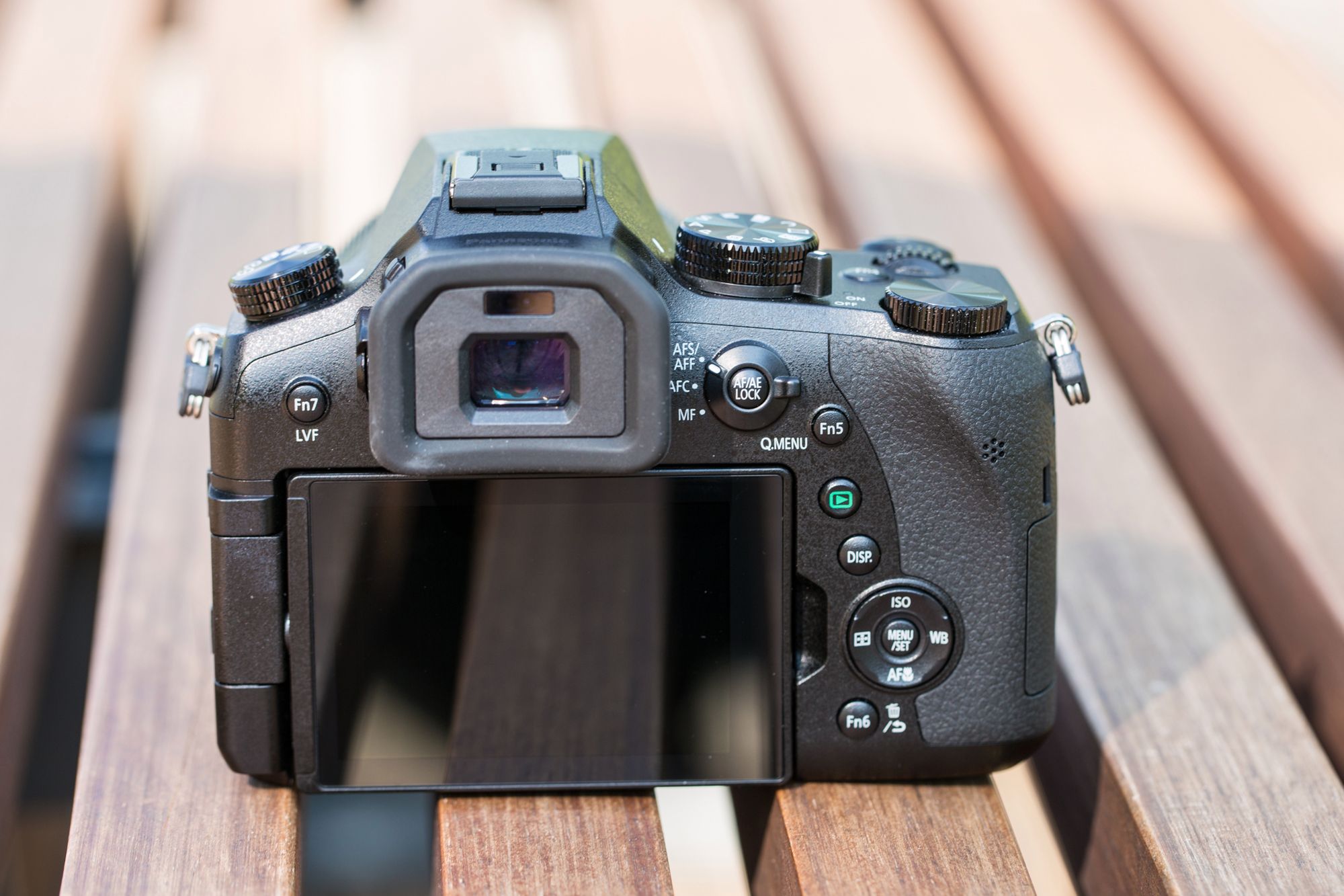 Panasonic Lumix FZ2000 - filmowy superzoom w naszych rękach 13
