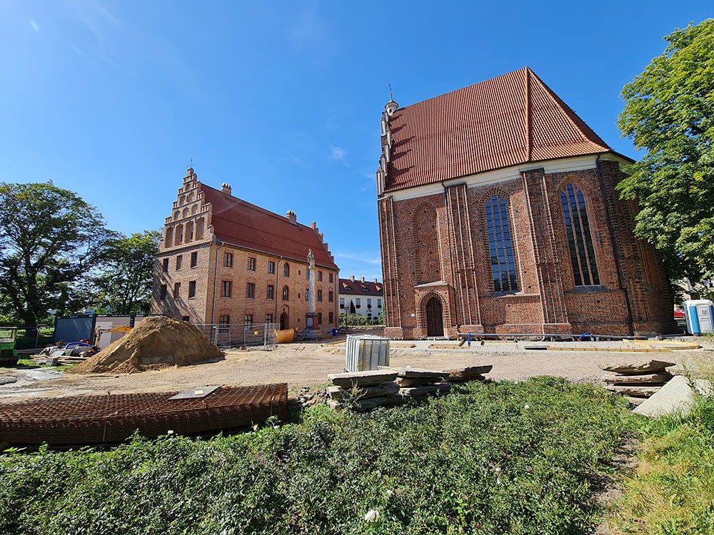 aparat ultraszerokokątny (powiększenie 0,5x)