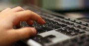 Jaworzno: 71-latka dała się oszukać internetowemu amantowi