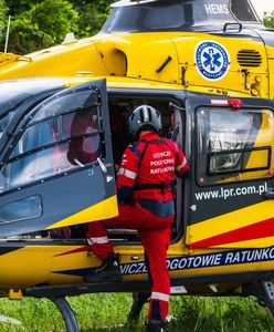 Czołówka z autobusem. Interweniował śmigłowiec LPR