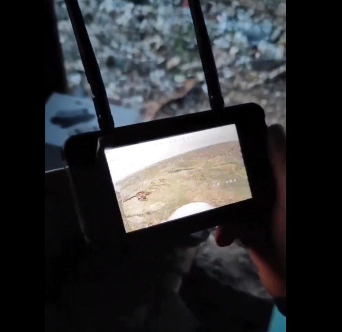 Rosjanin z tanim gadżetem z internetu może podglądać obraz z ukraińskich dronów. 