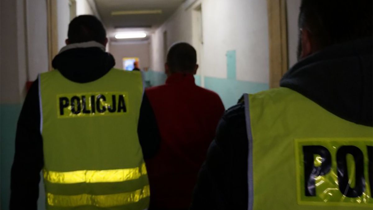 Funkcjonariusze zatrzymali 43-letniego mieszkańca Sławkowa