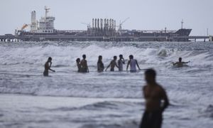 Tankowce z ropą wciąż płyną. Co przyniosły naciski USA na Wenezuelę?