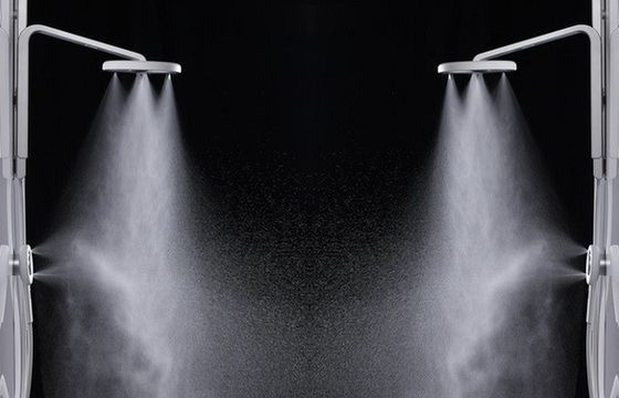 Tim Cook z Apple i Eric Schmidt z Google inwestują w produkcję ekologicznych pryszniców