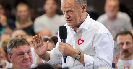 Ma żal do Tuska. Nie pójdzie na jego marsz. "Co miałbym tam robić?"