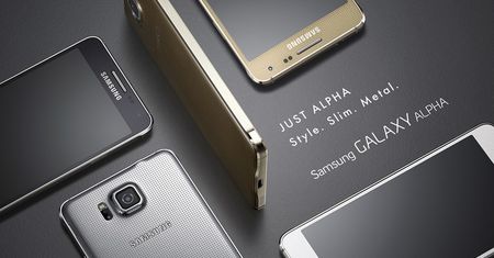 Samsung Galaxy Alpha, czyli nieśmiałe pożegnanie z plastikiem [Podróż w czasie]