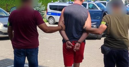 Wtargnęli do domu, pobili i okradli 58-latka – odpowiedzą za rozbój i kradzież