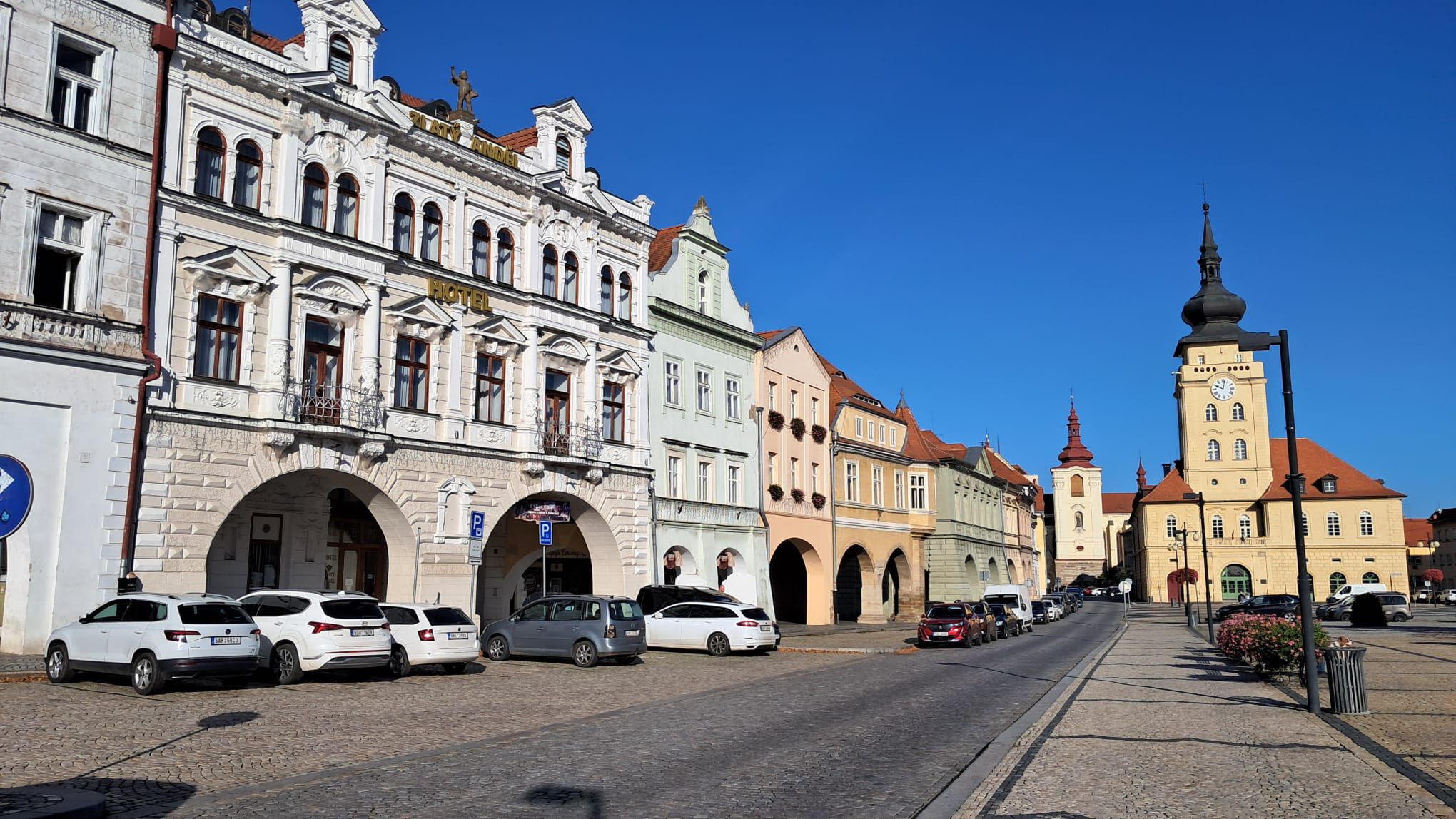W miasteczku jest aż pięć rynków. Każdy ma inny charakter i styl