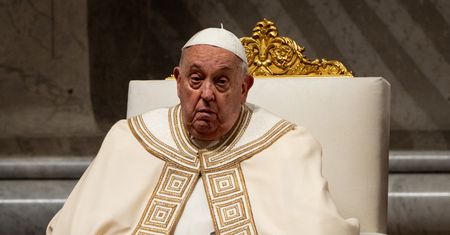 To już trzeci tydzień hospitalizacji Franciszka. Jaki jest stan papieża