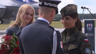 Została matką chrzestną "Husarzy". To żona "Slaba"