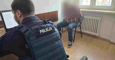 Napadł i dusił. Romans z mężczyzną z internetu zmienił się w horror