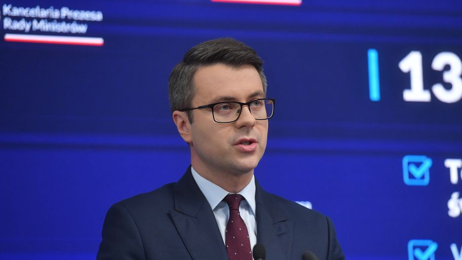 Piotr Mueller
Warszawa, 29.05.2023. Rzecznik rz�du Piotr Mueller podczas konferencji prasowej w siedzibie KPRM w Warszawie, 29 bm.  (sko) PAP/Piotr Nowak
Piotr Nowak
briefing, dla medi�w, kancelaria, Kancelaria Prezesa Rady Ministr�w, konferencja, KPRM, odpowiedzi, Piotr Mueller, Piotr Muller, polityk, portret, prasowa, prasowy