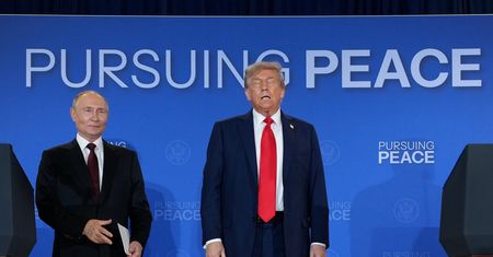 Trump o rozmowie z Putinem. "Jeśli się nie uda, zapłacimy wysoką cenę"