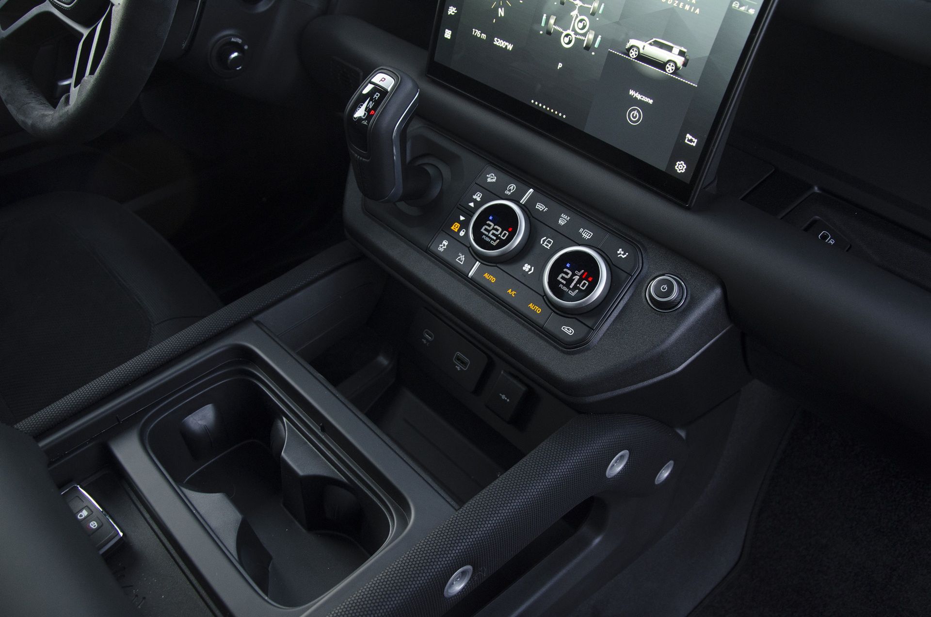 Land Rover Defender V8