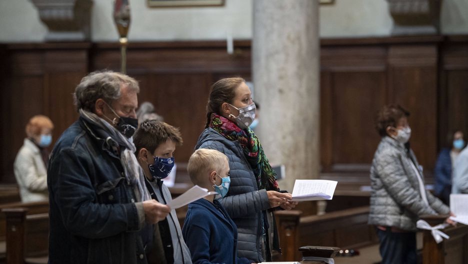 Niemcy. Podczas świątecznych mszy nie będzie wolno śpiewać