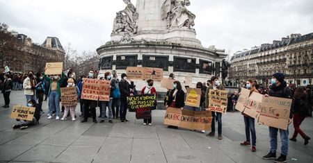 Francja szykuje się na "epidemiologiczną apokalipsę". Biznes może jej nie wytrzymać