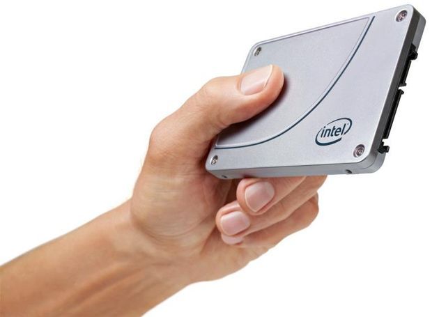 Intel dysk SSD zdjęcie
