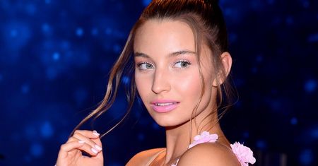 Julia Wieniawa pokazała nagranie z sesji. Pochwaliła się tym, jak bardzo jest rozciągnięta