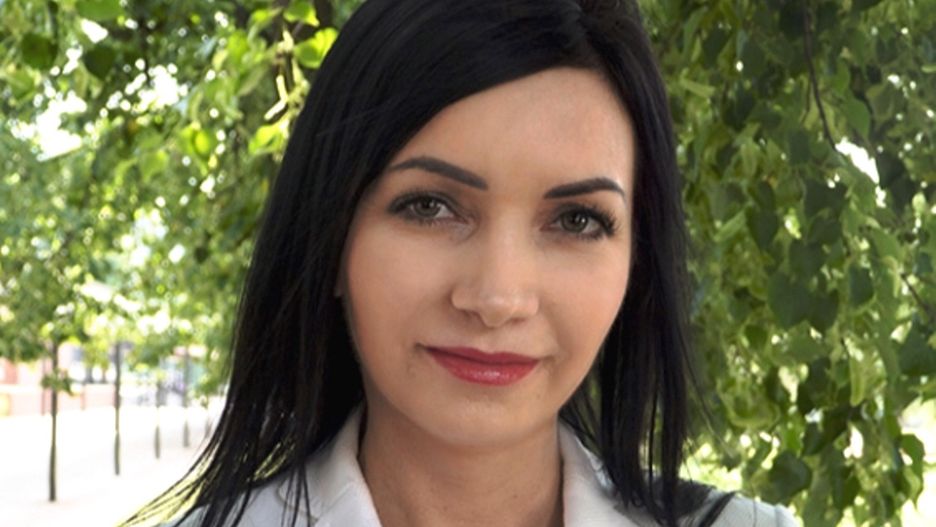 Oksana Yarema od 25 lat mieszka w Polsce, jej rodzina nie może opuścić Ukrainy. "Siostra płakała do telefonu"