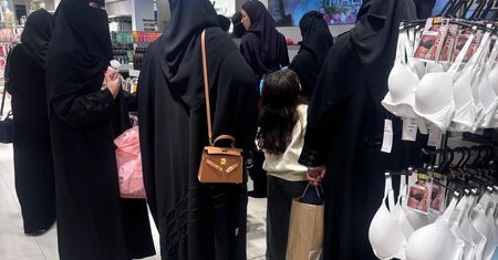 Przeżyłam ramadan w Arabii Saudyjskiej. "Za publiczne picie wody groziła chłosta"