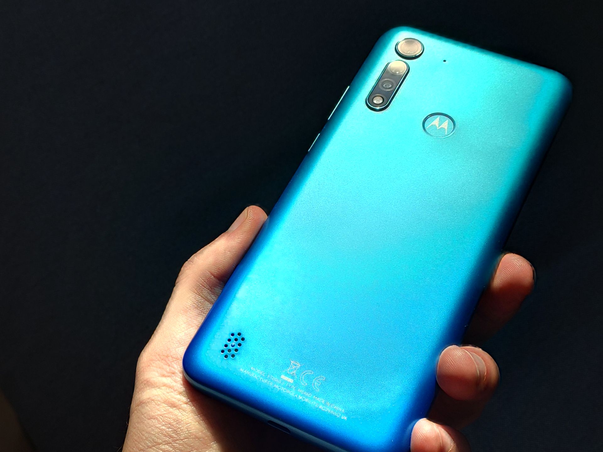 Motorola Moto G8 Power Lite: czy niższa cena wynagradza kompromisy? [Test] 4