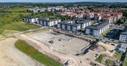 Rynek nieruchomości mieszkaniowych w Polsce przeżywa interesujący paradoks