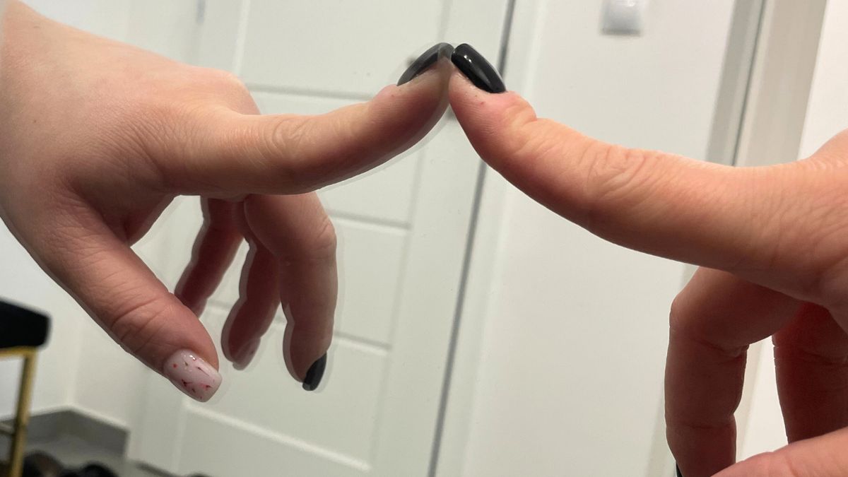 Pamiętaj o tym w przymierzalni, a unikniesz podglądacza 