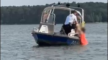 Lublin: Policjanci uratowali 39-latkę przed utonięciem