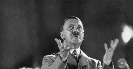 Zbadali DNA Hitlera. Cierpiał na przykre schorzenie