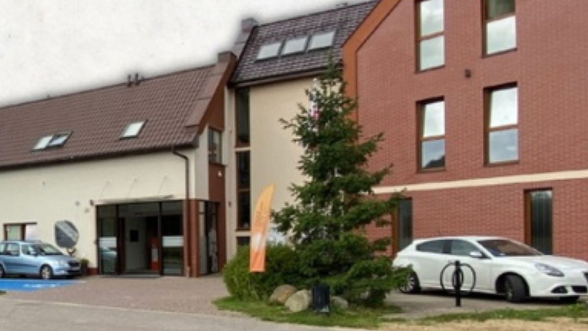 Budynek puckiego hospicjum pw. św. Ojca Pio.