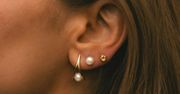 Kolczyki z perłą nie muszą być "grzeczne" – jak odczarować biżuteryjną klasykę?