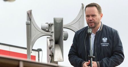 "Służby będą bacznie obserwować". W Lubelskiem sztab kryzysowy