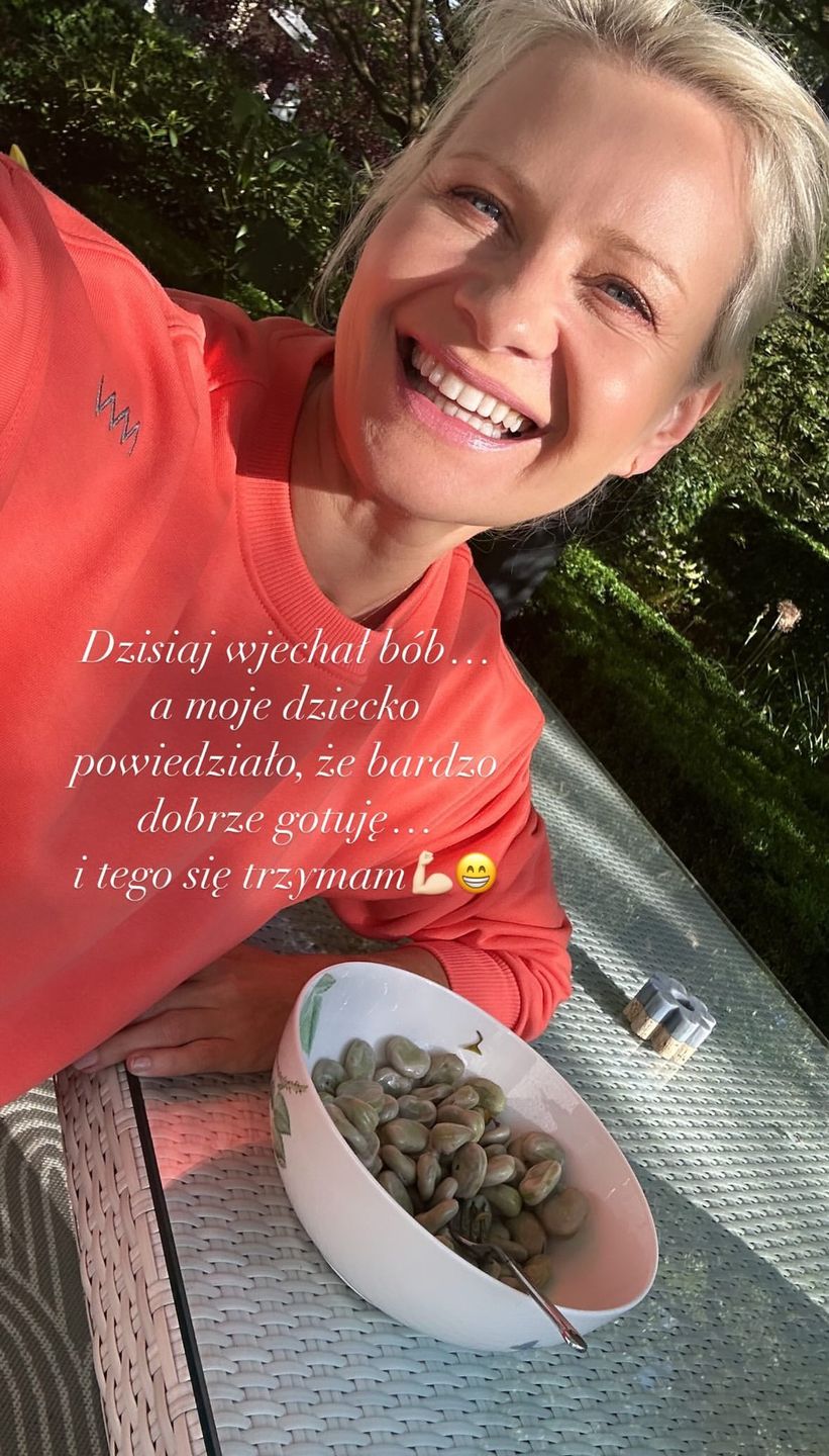 Małgorzata Kożuchowska w ogrodzie