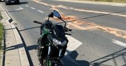 Warszawa: Wypadek motocykla z autem osobowym. Motocyklista i jego pasażerka w szpitalu