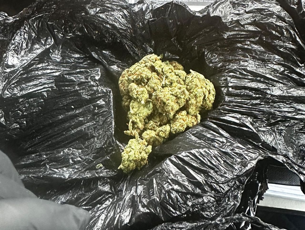 Łaskarzew: 23-latek wpadł przez "poczęstunek" dla policjantek