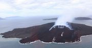 Wulkan Anak Krakatau wybucha ponownie, władze wprowadzają alarm