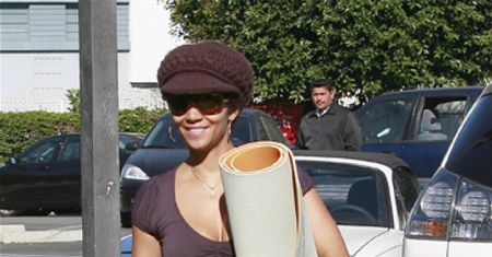 Amerykański tyłek Halle Berry