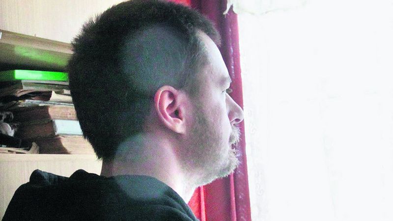 - Choroba uniemożliwiła mi złożenie pracy na czas - mówi Artur. Ale uniwersytet  nie chce już słuchać tych tłumaczeń.